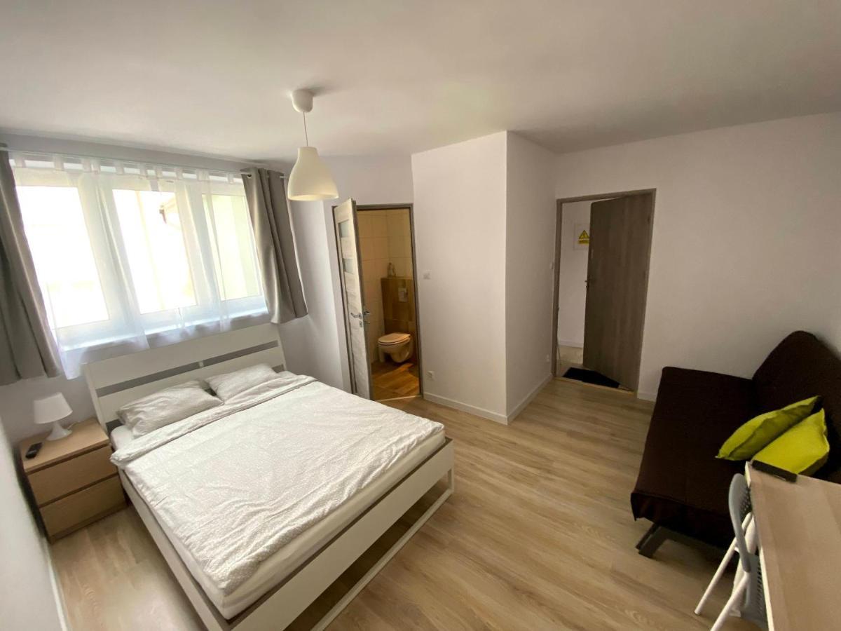 Zefir Pokoje Apartman Unieście Kültér fotó